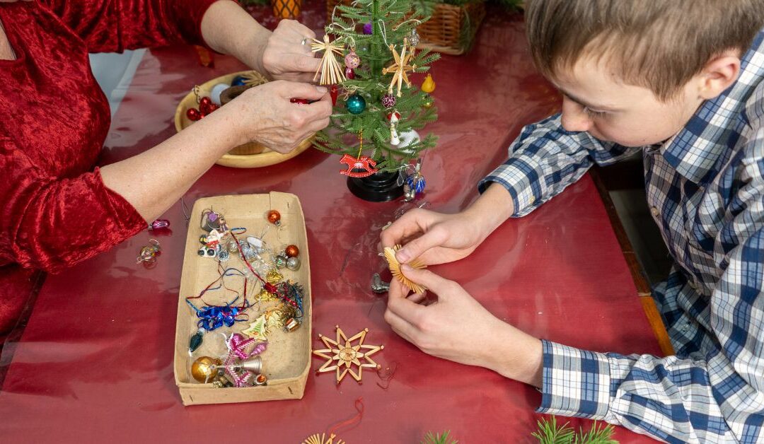 Seasonal & Holiday Kids Crafts: Creative Ideas for Every Occasion